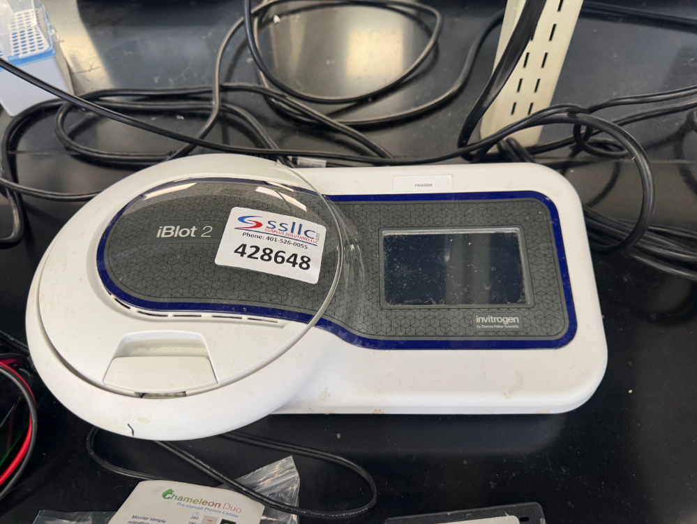 Image of Invitrogen iBlot2 Gel Transfer Device